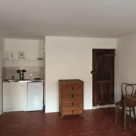 Le M Maison D Hôtes Alojamento de Acomodação e Pequeno-almoço 3*