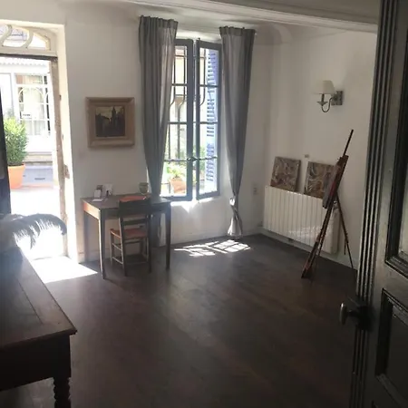 Alojamento de Acomodação e Pequeno-almoço Le M Maison D Hôtes 3*