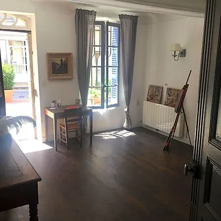 Alojamento de Acomodação e Pequeno-almoço Le M Maison D Hôtes