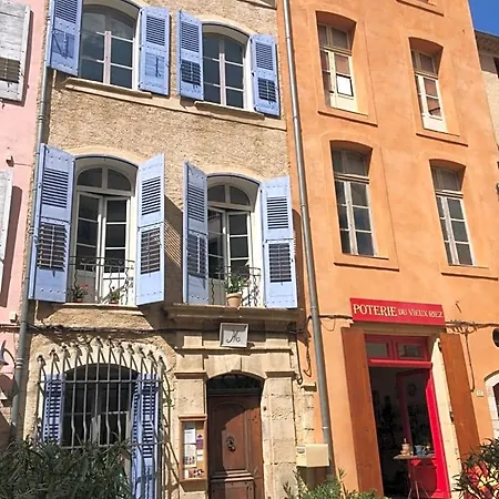 Alojamento de Acomodação e Pequeno-almoço Le M Maison D Hôtes
